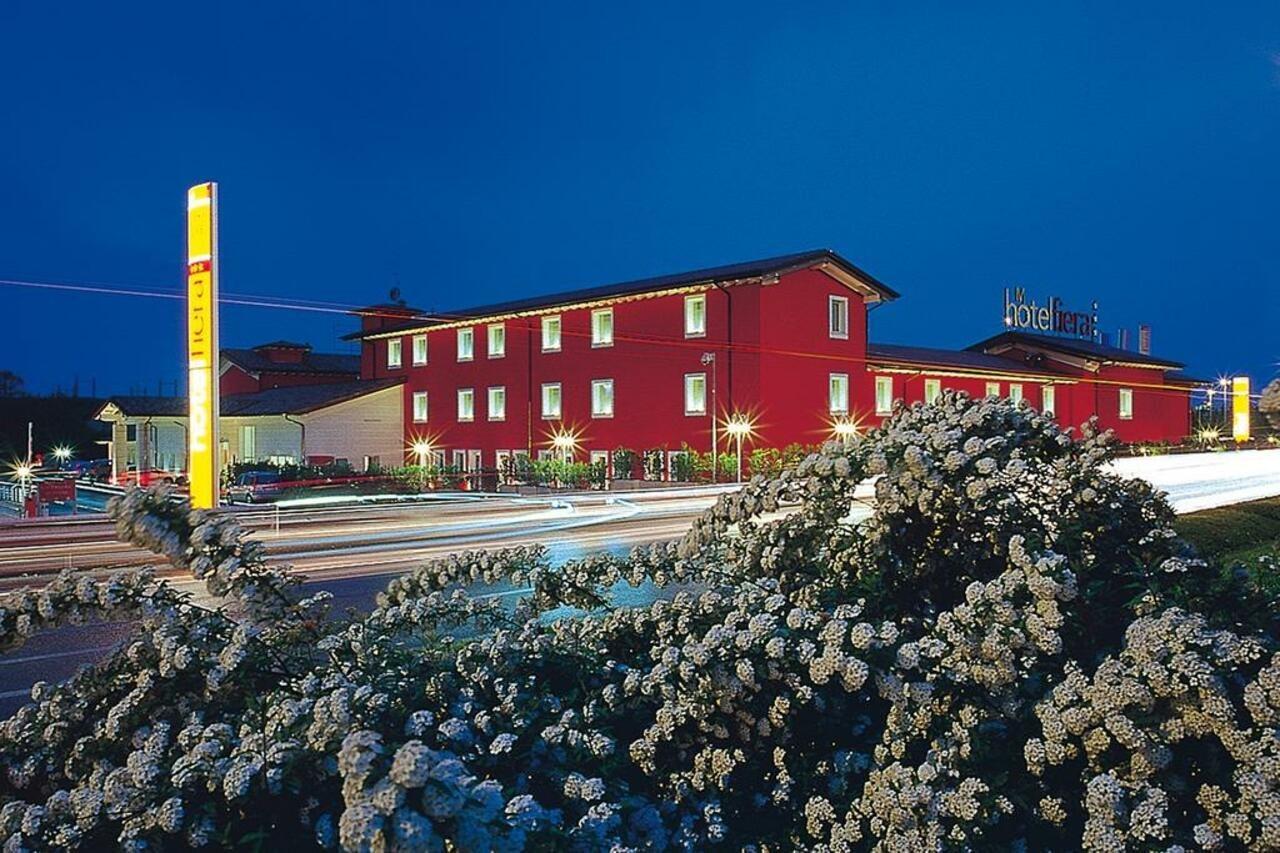 Hotel Fiera Di 브레시아 외부 사진